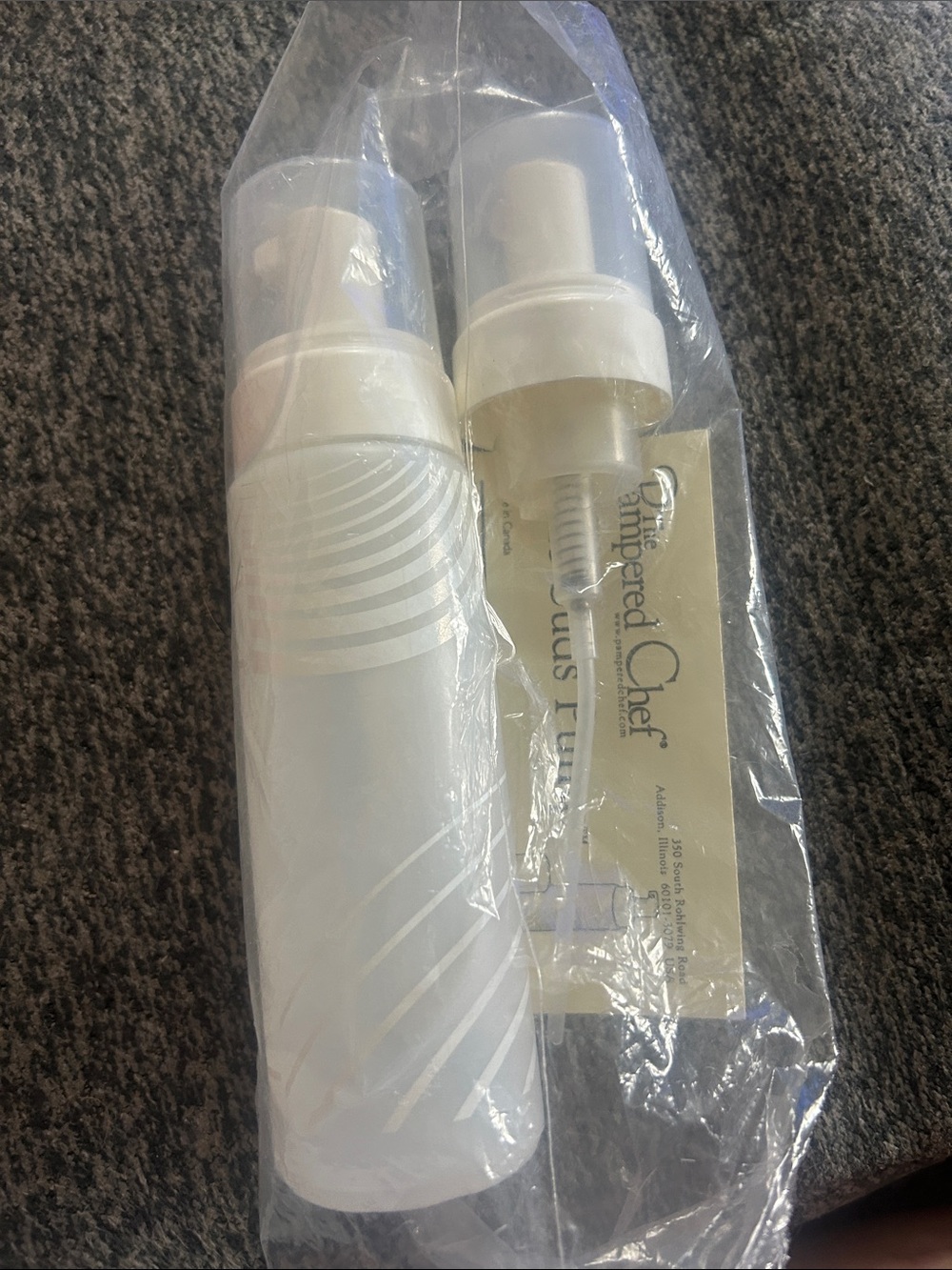 Pampered Chef The Suds Pump liquid soap dispenser with extra pump New